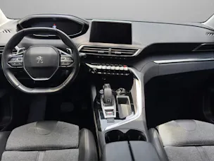 Peugeot 5008 1.5 BlueHDi Allure EAT
