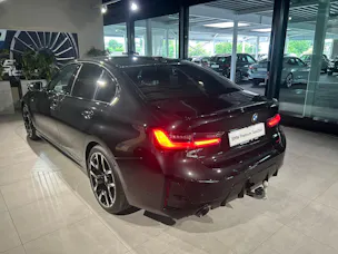 BMW 320d xDrive 48V Steptronic M Sport Pro