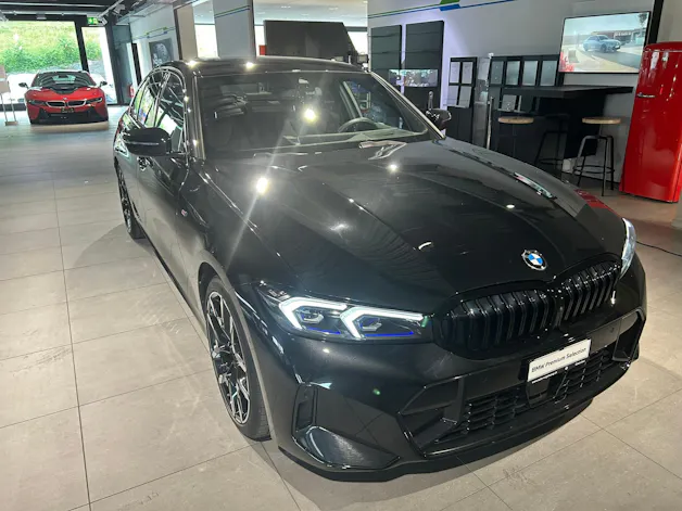 BMW 320d xDrive 48V Steptronic M Sport Pro