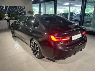 BMW 320d xDrive 48V Steptronic M Sport Pro