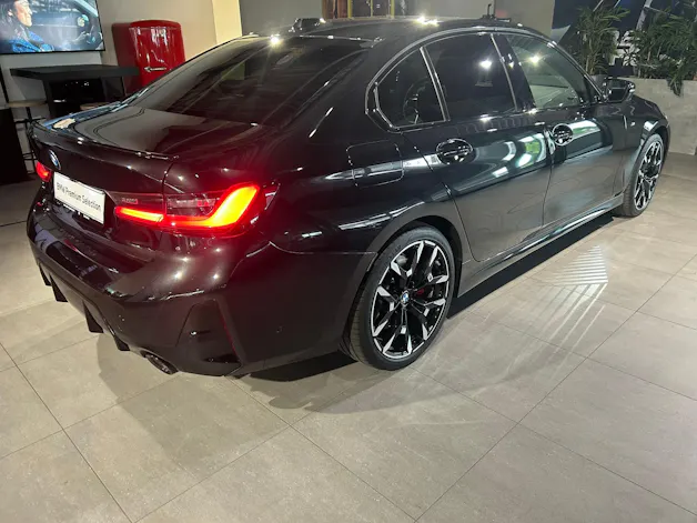 BMW 320d xDrive 48V Steptronic M Sport Pro