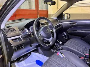 Suzuki Swift 1.2i 16V Sergio Cellano 4x4 ✅