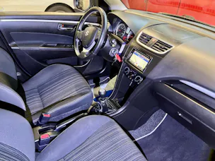 Suzuki Swift 1.2i 16V Sergio Cellano 4x4 ✅