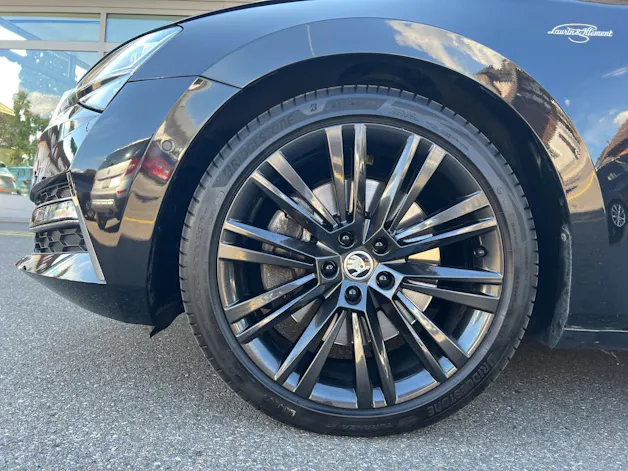 Škoda Superb Combi 2.0 TSI L&K 4x4 DSG