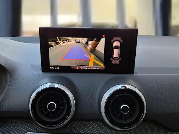 Audi SQ2 TFSI quattro S-tronic Gletscherweiss Metallic