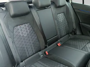 VW Golf Variant 2.0 TSI R-Line DSG 4 Motion