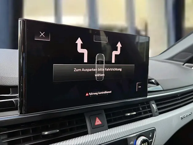 Audi RS4 Avant quattro tiptronic Navarablau Metallic