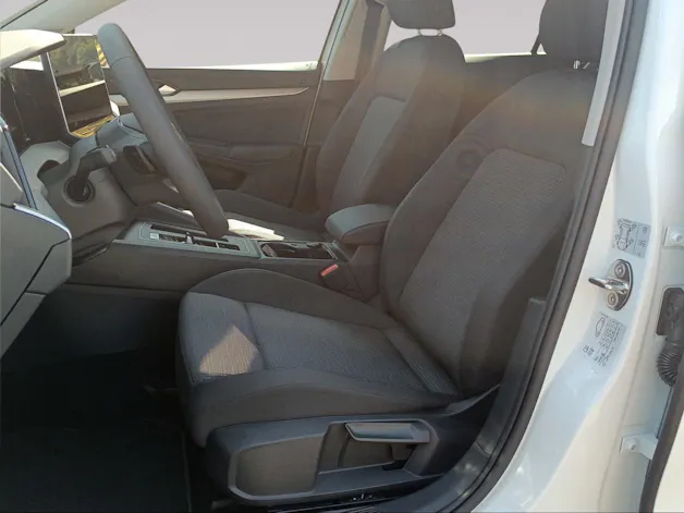 VW Golf 1.5 e TSI mHEV Value DSG