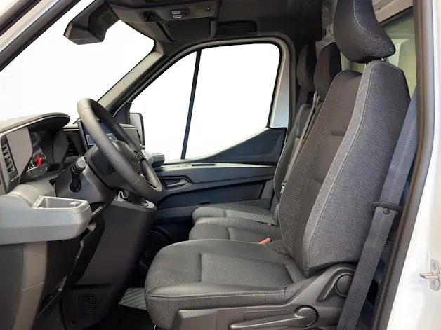 Renault Master Chassis GV 3.5 t L3H1 2