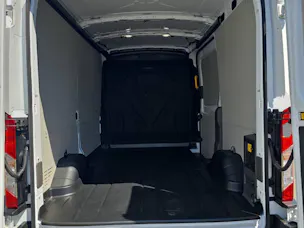 Ford E-Transit Van 350 L2H2 67kWh Trend