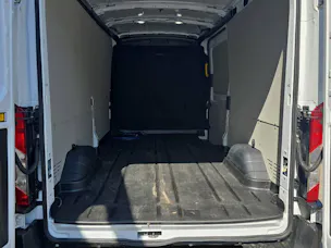 Ford E-Transit Van 350 L3H2 68kWh Trend