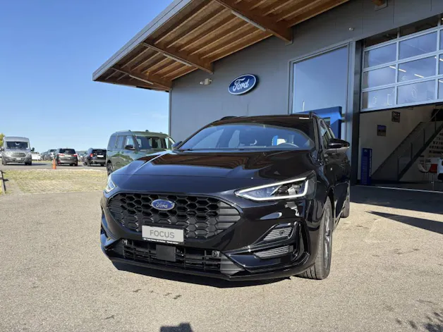 Ford Focus Kombi 1.0i EcoB 155 ST-Line