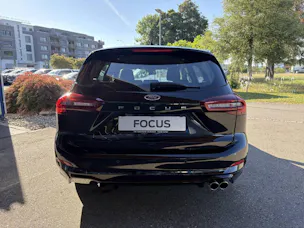 Ford Focus Kombi 1.0i EcoB 155 ST-Line