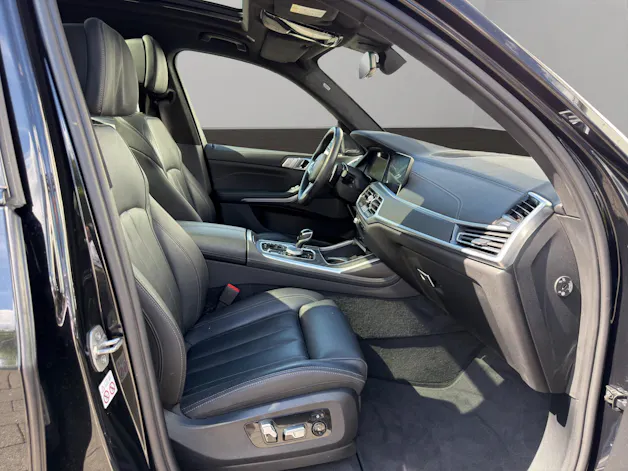 BMW X7 xDrive 48V 40d Steptronic