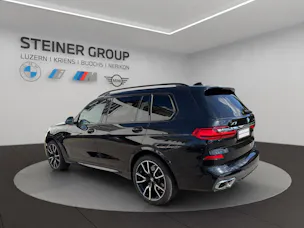 BMW X7 xDrive 48V 40d Steptronic
