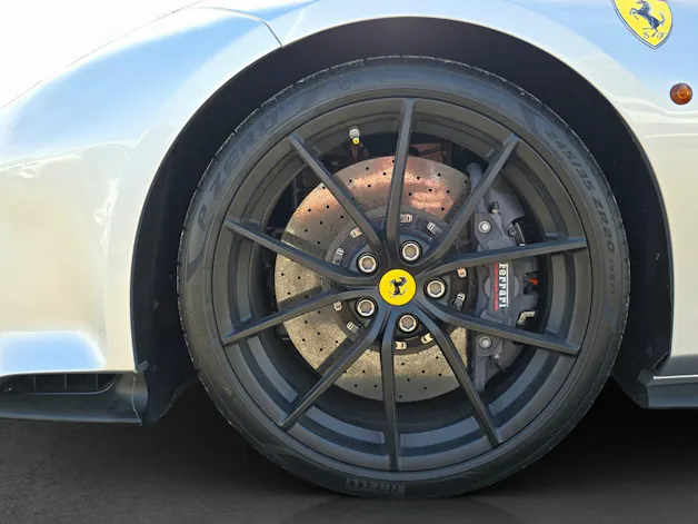 Ferrari 488 Pista 3.9 V8
