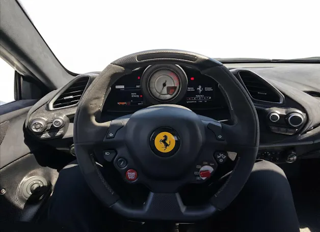 Ferrari 488 Pista 3.9 V8