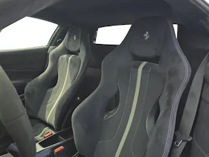 Ferrari 488 Pista 3.9 V8