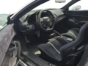 Ferrari 488 Pista 3.9 V8