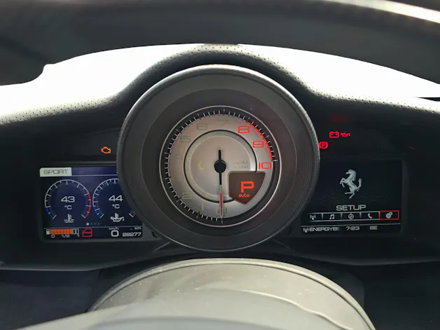 Ferrari 488 Pista 3.9 V8