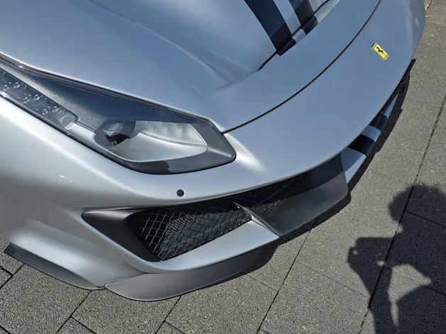 Ferrari 488 Pista 3.9 V8