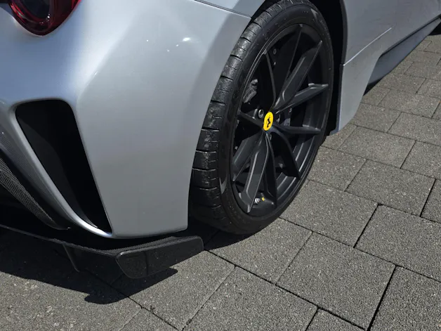 Ferrari 488 Pista 3.9 V8