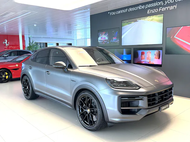 Porsche Cayenne Coupé Turbo E-Hybrid GT Tiptronic