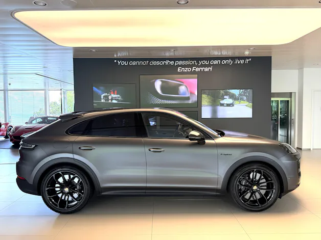 Porsche Cayenne Coupé Turbo E-Hybrid GT Tiptronic