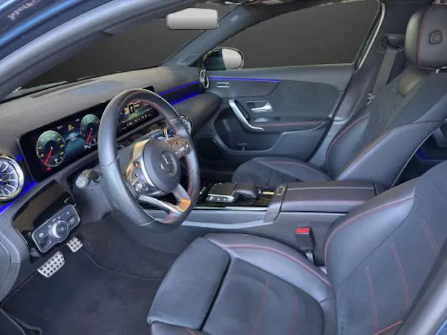 Mercedes-Benz A 250 AMG Line