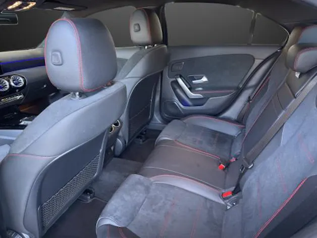 Mercedes-Benz A 250 AMG Line