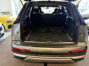 Audi SQ7 4.0 TDI quattro | CH Fzg. | 7 Sitz | B&O | Assistenz | HD Matrix | HeadUp | Standheizung |