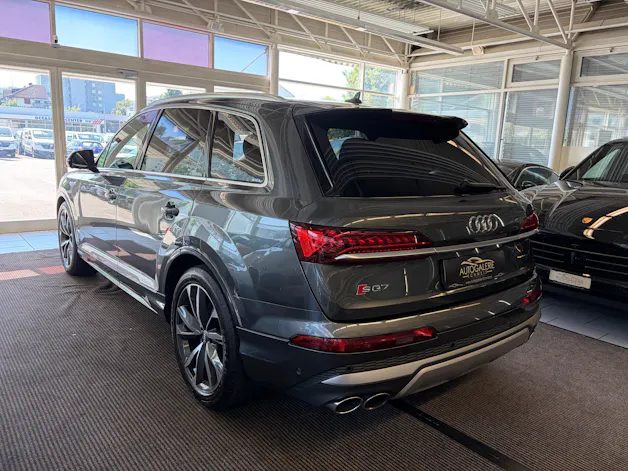 AUDI SQ7 4.0 TDI quattro | CH Fzg. | 7 Sitz | B&O | Assistenz | HD Matrix | HeadUp | Standheizung |