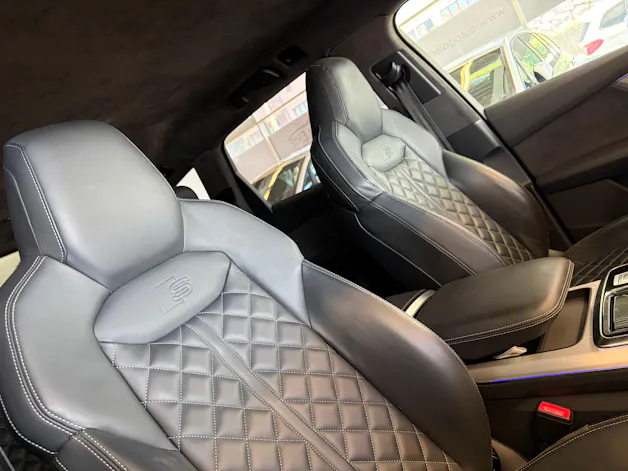 AUDI SQ7 4.0 TDI quattro | CH Fzg. | 7 Sitz | B&O | Assistenz | HD Matrix | HeadUp | Standheizung |