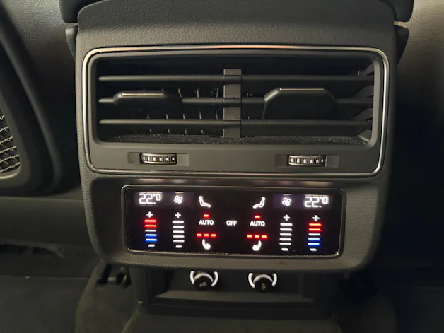AUDI SQ7 4.0 TDI quattro | CH Fzg. | 7 Sitz | B&O | Assistenz | HD Matrix | HeadUp | Standheizung |