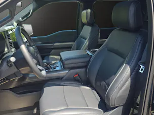 Ford F-150 Lariat