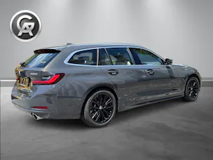 BMW 330d xDrive 48V Touring Steptronic M Sport