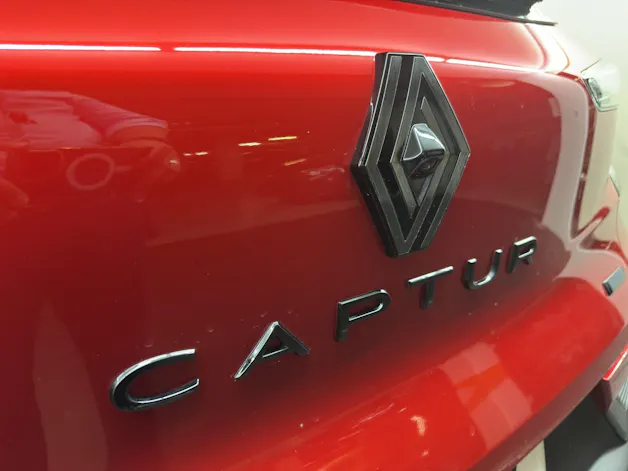 Renault Captur 1.6 E-Tech 145 Esprit Alpine DHT