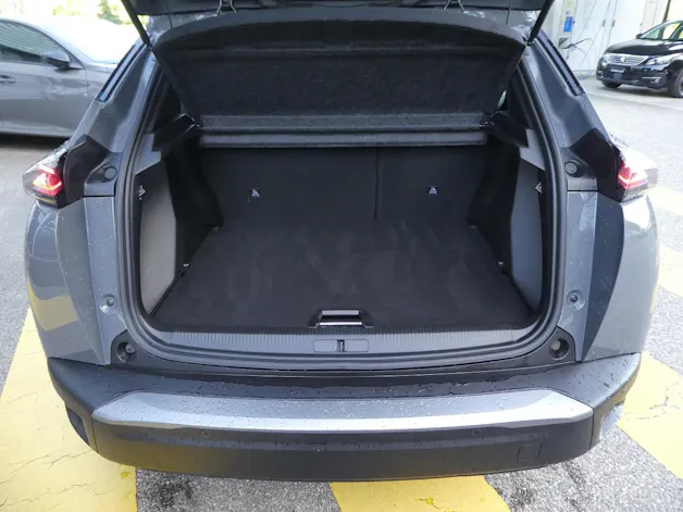 Peugeot 2008 E-Allure 156 PS