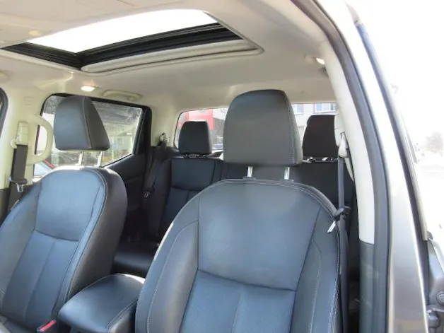 Nissan Navara 2.3 dCi Double Cab Tekna