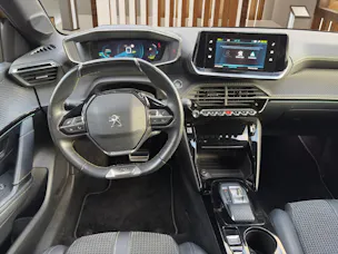 Peugeot 208 e-GT