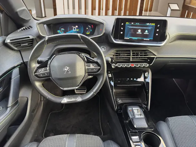 Peugeot 208 e-GT