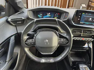 Peugeot 208 e-GT