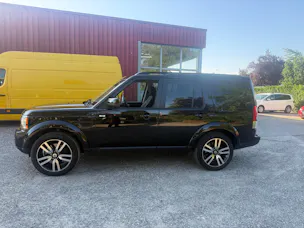 Land Rover Discovery 3.0 TDV6 Black&White Automatic