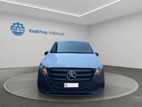 https://vehicle.imgix.net/4381808/222f309b-28e8-4891-a105-1cf10bdcd9b9.jpg