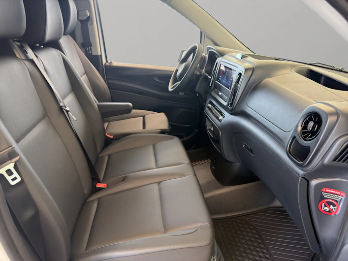 immagine del veicolo MERCEDES-BENZ VITO
