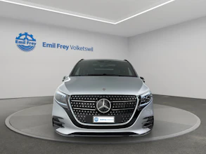 https://vehicle.imgix.net/4381823/4b3b37c5-8a42-4f5f-8935-95b501266138.jpg