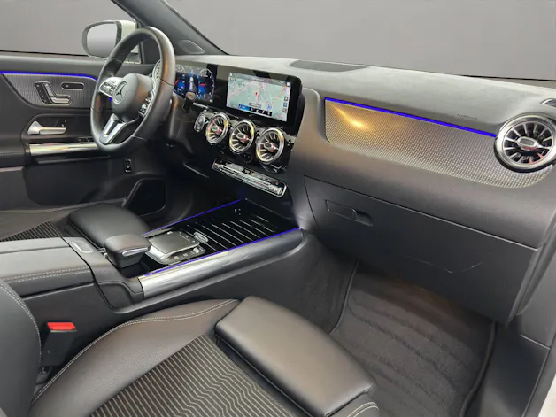 Mercedes-Benz GLA 220 d Progressive 4matic