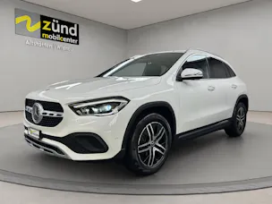 Mercedes-Benz GLA 220 d Progressive 4matic