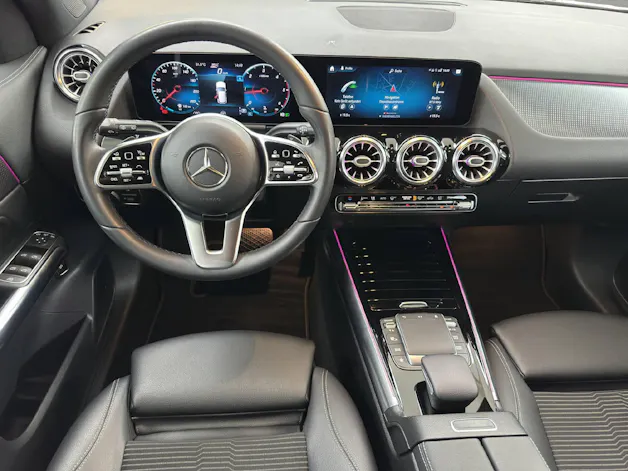 Mercedes-Benz GLA 220 d Progressive 4matic