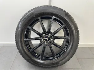 Mercedes-Benz GLA 220 d Progressive 4matic